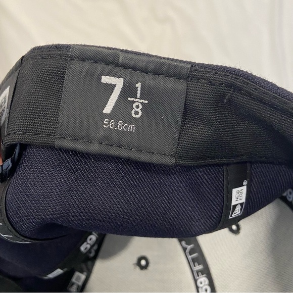 MLB New Era Atlanta Braves Baseball Fitted Hat 7 1/8 - Picture 5 of 5